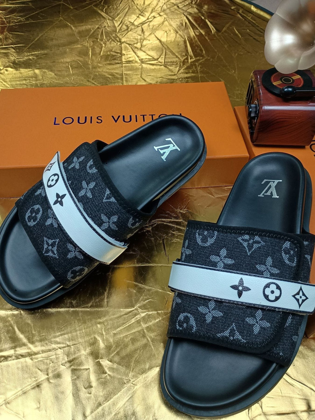 Louis Vuitton Black Graphic Band Slide Sandals